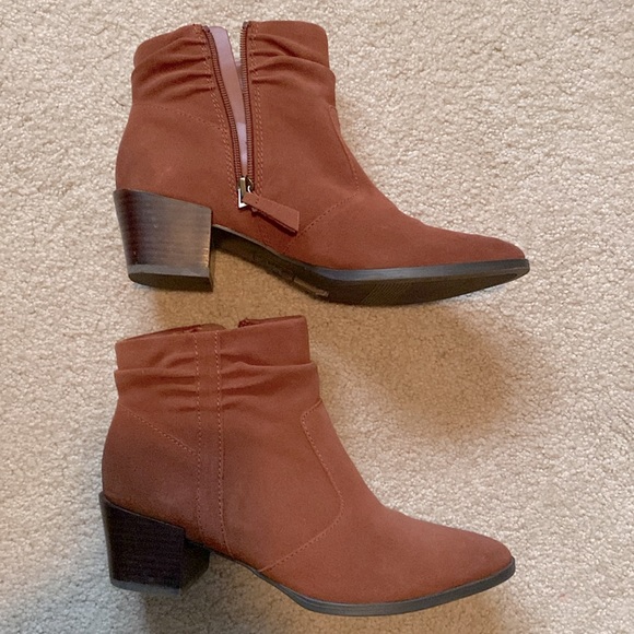 Brown Suede Boot - Picture 3 of 6